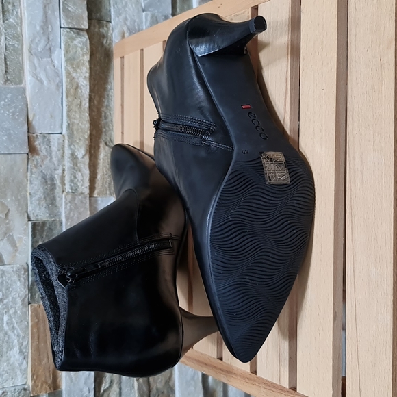 🎁 ECCO Gisborne Women's Ankle Boot - Picture 4 of 7